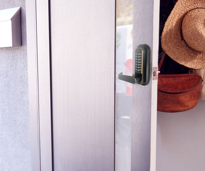 Door using JounJip Mechanical Lock with Lever in Bronze
